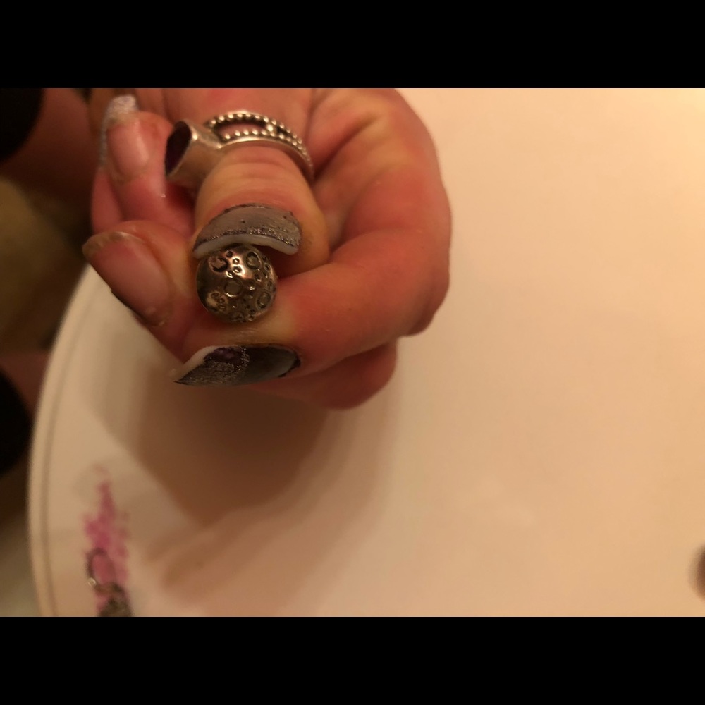 Beads - Picture 5 of 6